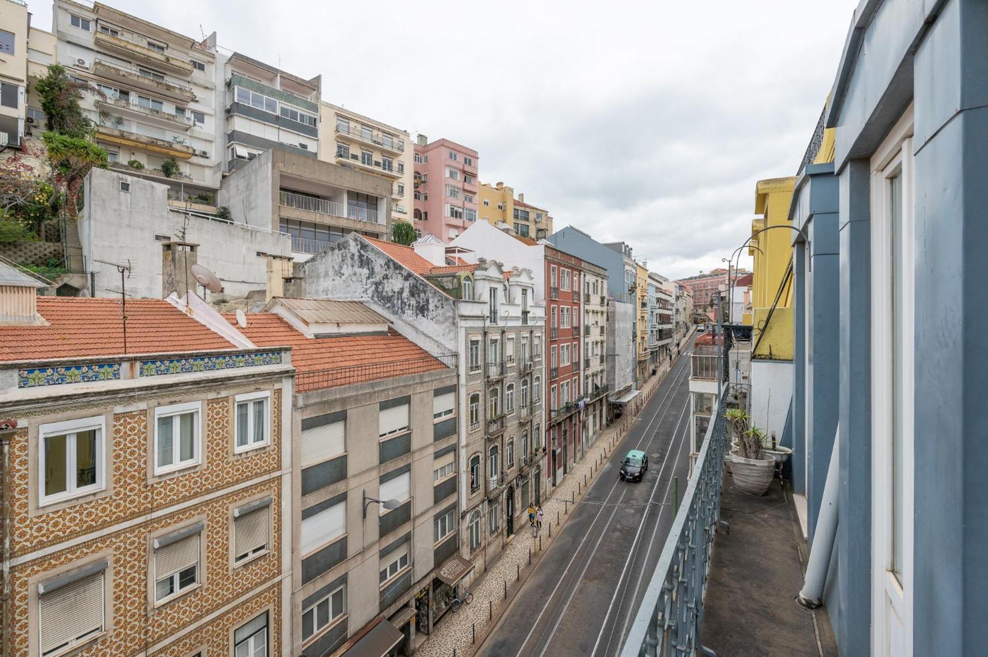 Bmyguest - 28 Tram Central Apartment Lisboa Dış mekan fotoğraf